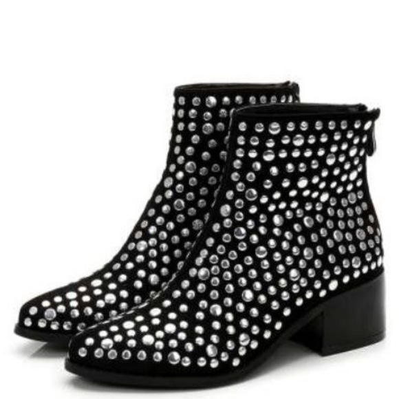 MJ Women's Black Rivet Booties108-5-blk1 - Picture 1 of 2